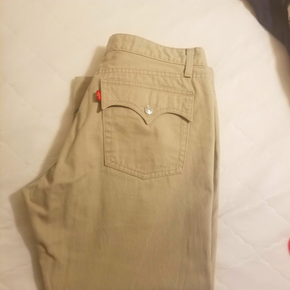 Capris